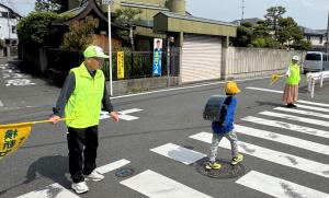 灰塚小の見守り隊