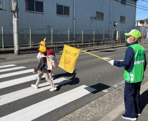 三箇小の見守り隊