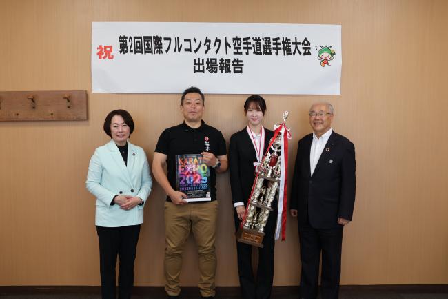村上　莉菜さん第2回　フルコンタクト空手道選手権大会　出場報告