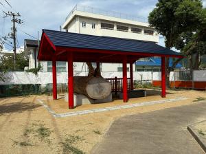 古堤街道周遊休憩所（大クスの館）