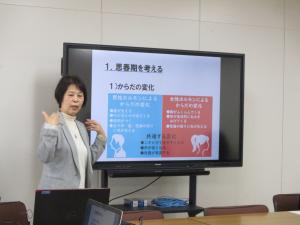 思春期保護者向けセミナー（発達）写真