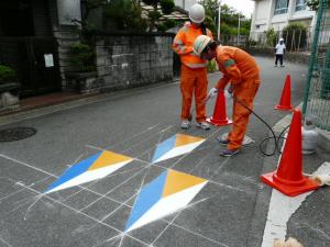 交通安全協会による道路標示の新設