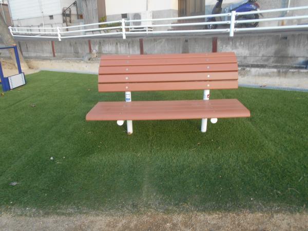 背のばしベンチ